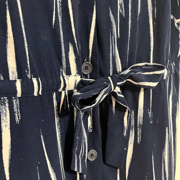 Rock & Republic Blue and White Streak Dress - Picture 2 of 7